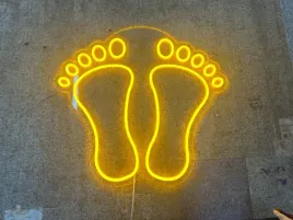 neon-led-dekoracja-scienna-podologia-54x50-plexi