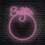 neon-led-dekoracja-scienna-selfie-48x60-plexi-stan-nowy