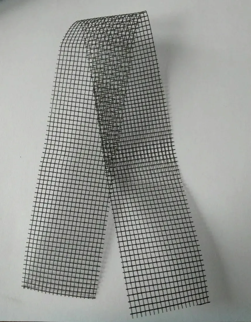 siatka-wzmacniajaca-25cm-liquid-patch-ulow