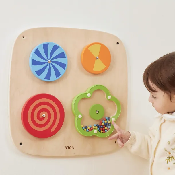 viga-drewniany-panel-scienny-wirujace-wzory-plec-brak-informacji