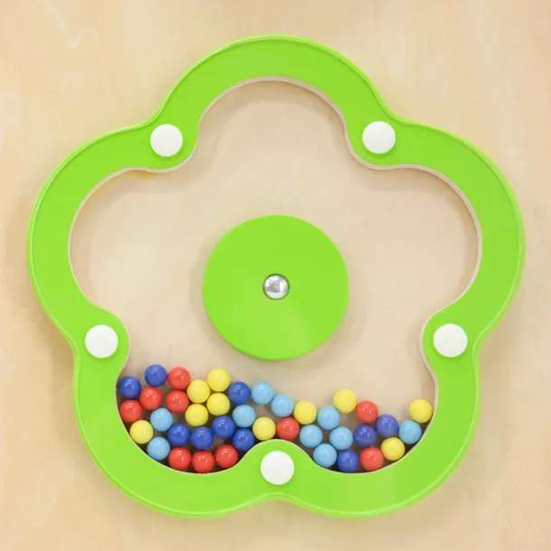 viga-drewniany-panel-scienny-wirujace-wzory-material-plastik