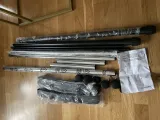 wieszak-stojacy-metal-amazon-basic-czarny-glebokosc-mebla-43-19-cm