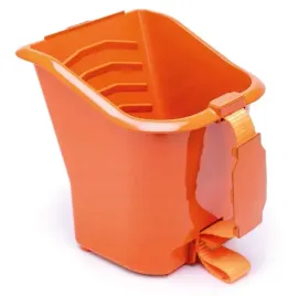 kubek-pojemnik-malarski-kuweta-na-farbe-do-zawieszenia-na-drabinie-15l