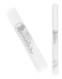 swieca-na-chrzest-ze-srebrna-grafika-lilijka