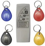 czytnik-programator-duplikator-rfid-4-breloki