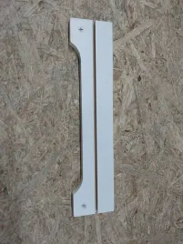 element-do-garderoba-dziecieca-roba-z-wieszakiem-na-ubrania