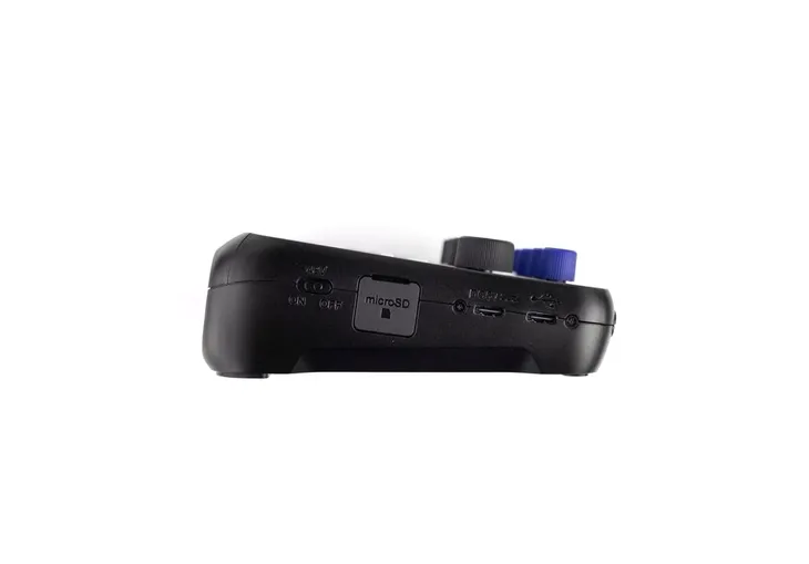 zoom-podtrak-p4next-rejestrator-do-podcastow-typ-rejestrator