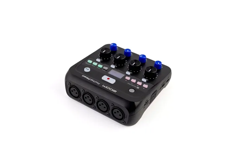 zoom-podtrak-p4next-rejestrator-do-podcastow-marka-zoom-kolor-czarny