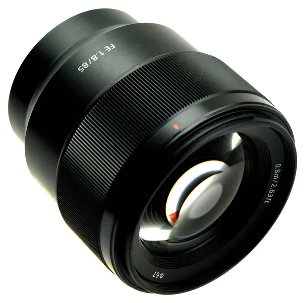 obiektyw-sony-e-sel-85-1-8-przyslona-maksymalna-f-1-8