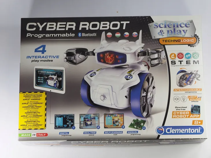 robot-diy-clementoni-mowiacy-cyber-robot-majsterkowanie-programowanie-material-guma