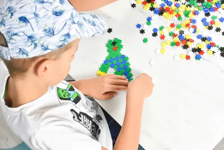 meli-minis-edu-6000-material-plastik