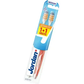 jordan-szczoteczka-advanced-medium-srednia-2sztuki