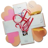 exploding-box-prezent-niespodzianka-dzien-babci-technika-wykonania-scrapbooking