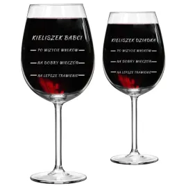 kieliszek-do-wina-grawer-dzien-babci-dziadka