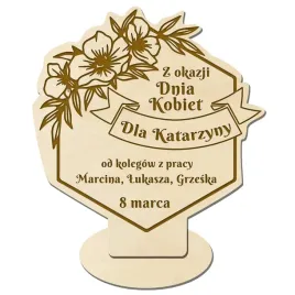 drewniana-statuetka-grawer-dzien-kobiet-mamy-matki