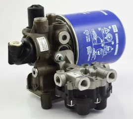 osuszacz-powietrza-iveco-z-zaworem-4-obwodowym