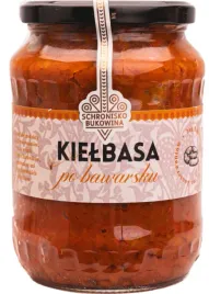 biala-kielbasa-po-bawarsku-podlana-piwem-z-warzywami-i-pomidorami