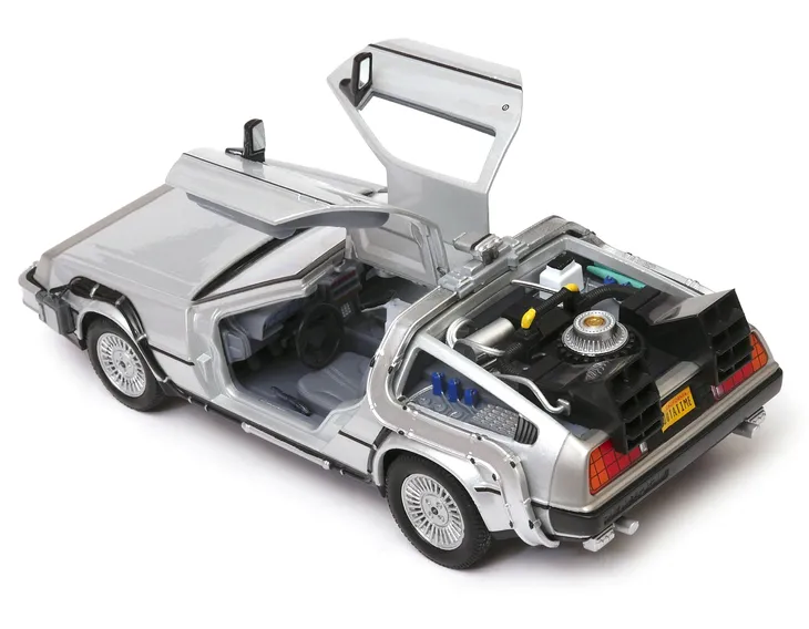 samochod-welly-22443w-delorean-time-machine-skala-inne-skale