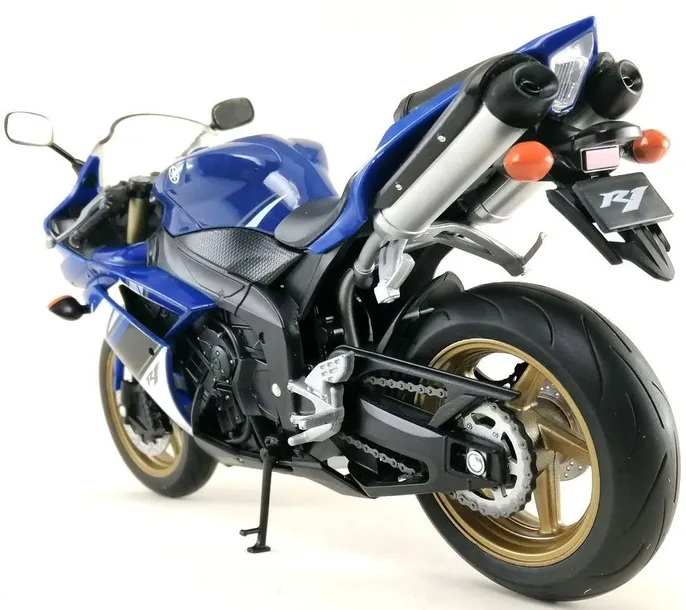 yamaha-yzf-r1-1-10-welly-marka-welly-stan-zlozenia-calosc-die-cast