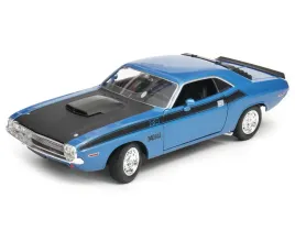 dodge-challenger-t-a-70-1-24-model-24029-niebies