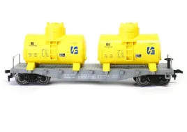 wagonik-h0-1-87-wagon-platworma-z-zoltymi-cysternami