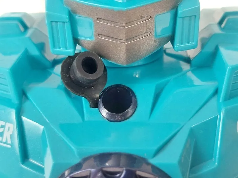 adar-robot-na-baterie