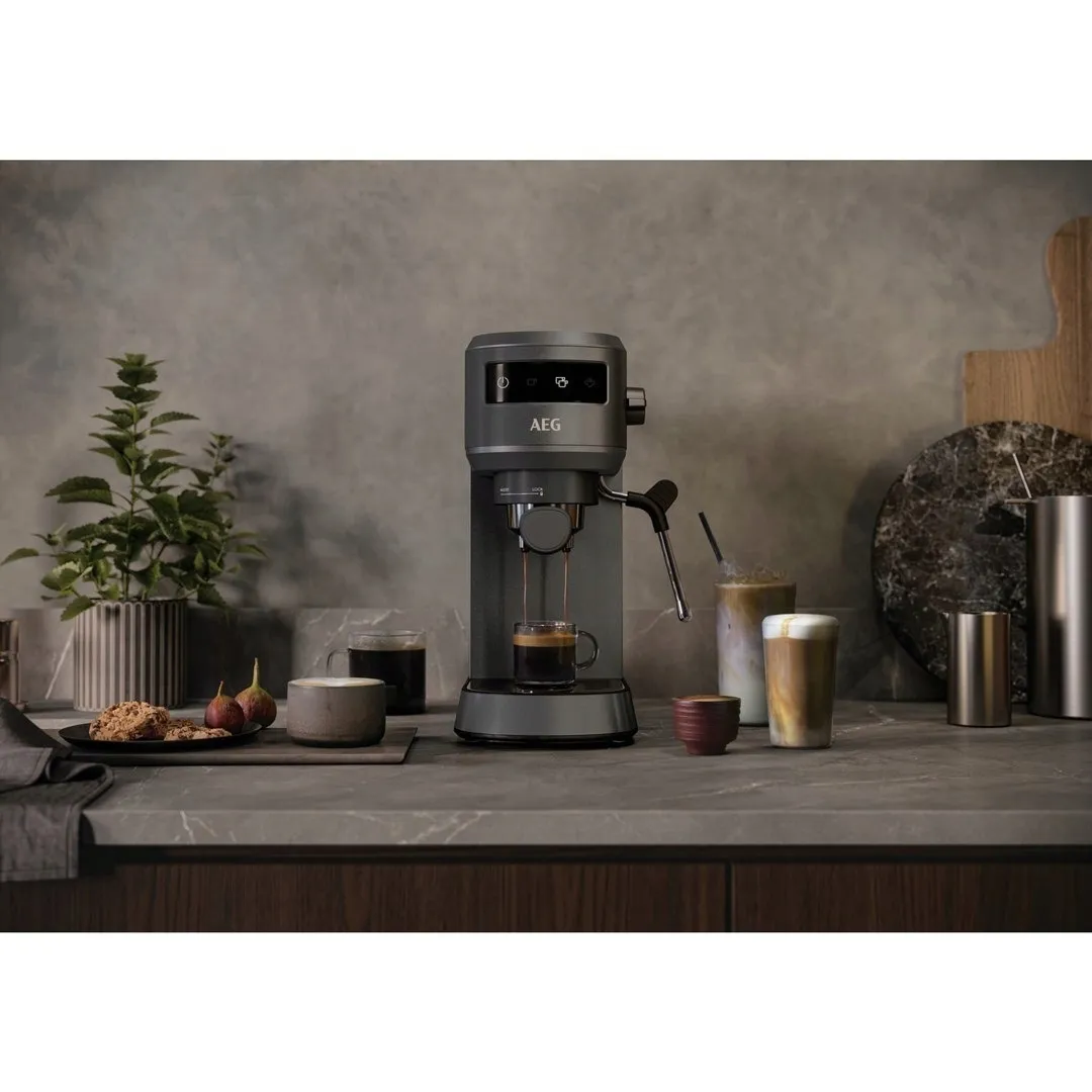 ekspres-przelewowy-ec6-1-6bst-aeg-aeg