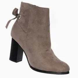 botki-damskie-buty-ocieplane-bezowe-modne-na-slupku-40