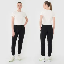 spodnie-damskie-4f-joggery-dresowe-dresy-modne-czarne-4fwmm00ttrof1138-m