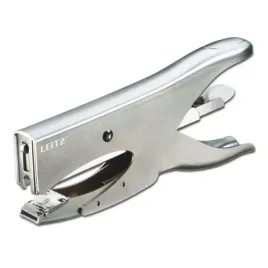 biurowy-esselte-odcienie-szarosci-i-srebra