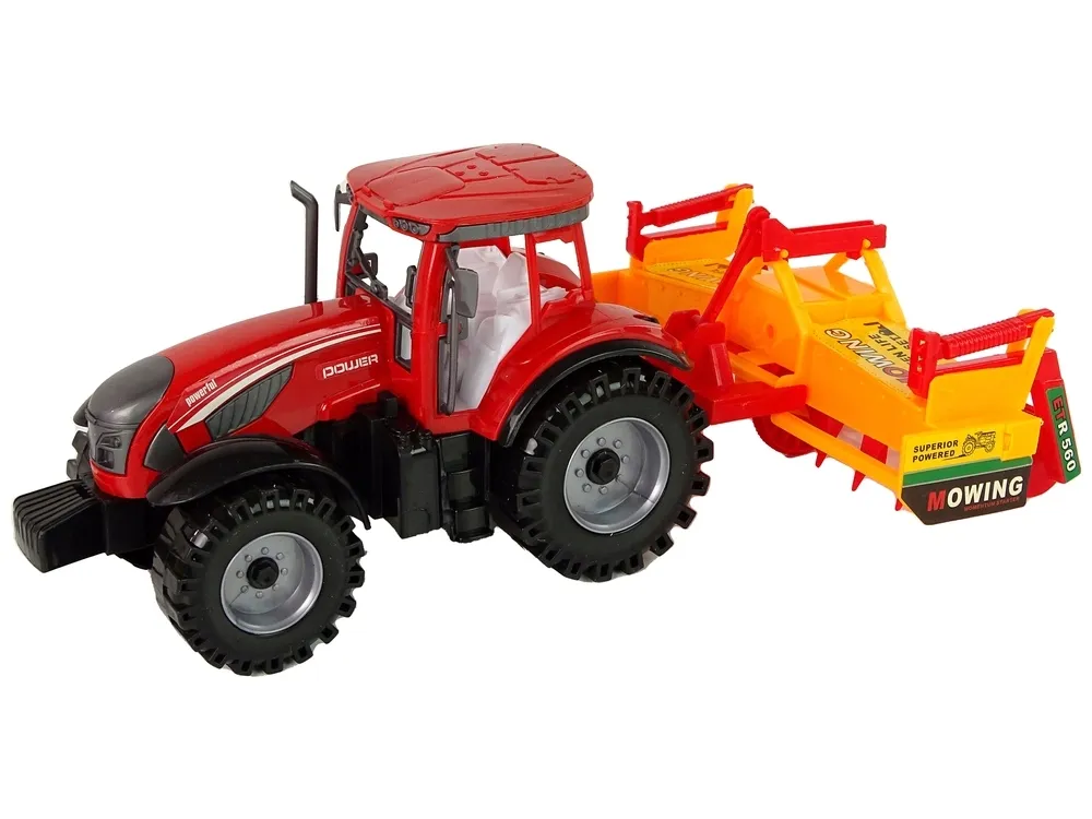 czerwony-traktor-z-kultywatorem-naped
