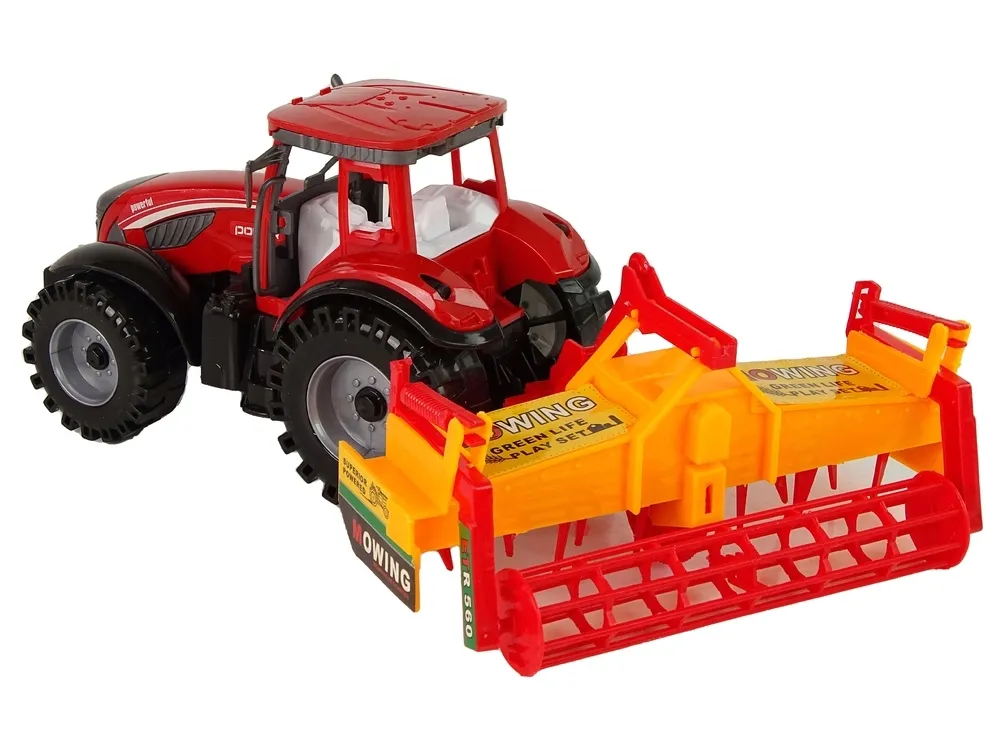 czerwony-traktor-z-kultywatorem-naped-bohater-brak
