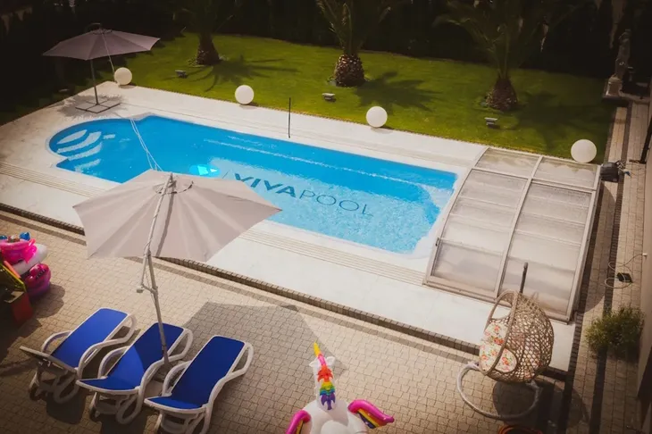 basen-przelewowy-8-x-33-x-15-m-polipropylenowy-basen-ogrodowy-stan-nowy