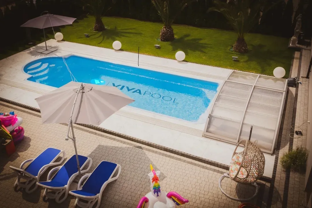 basen-przelewowy-8-x-33-x-15-m-polipropylenowy-basen-ogrodowy