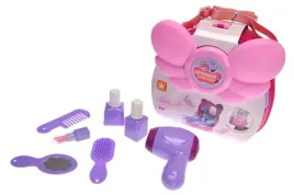 makeup-dla-dziewczynek-kosmetyki-do-makijazu-salon-pieknosci-wyjatkowy-look