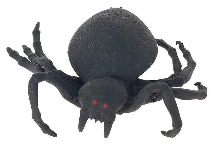 pajak-tarantula-gniotek-23p-bohater-brak