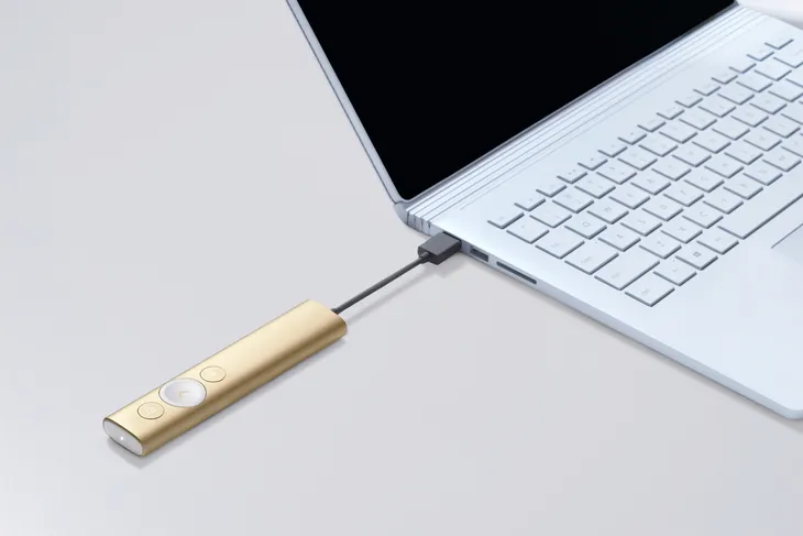 prezenter-logitech-spotlight-presentation-zloty-marka-logitech