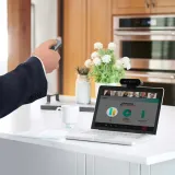 prezenter-logitech-spotlight-presentation-zloty-kod-producenta-910-004862-certyfikat-ce