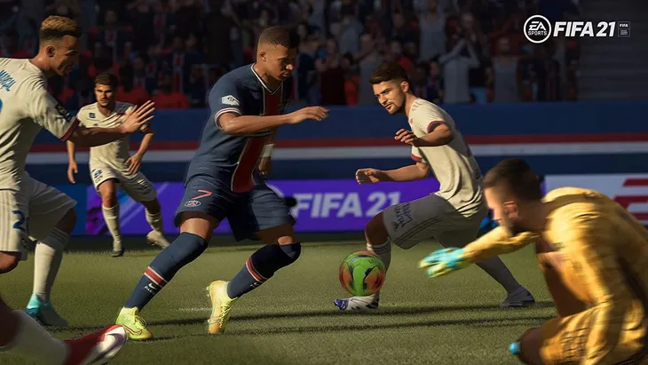 fifa-21-xbox-one-pudelkowa-granice-wiekowe-pegi-3