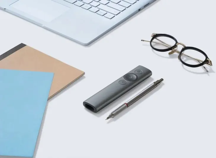 logitech-spotlight-pilot-bezprzewodowy-bluetooth-rf-szary-waga-z-opakowaniem-0-049-kg-kod-producenta-910-004861