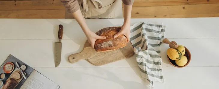 wypiekacz-do-chleba-eta-delicca-mini-bialy-600-w-pojemnosc-1-kg