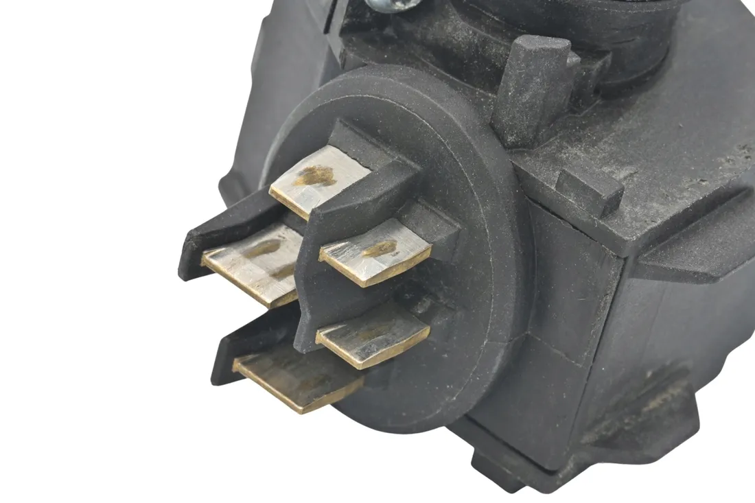 kabel-przewod-do-akumulatora-bosch-na-bagaznik-720-mm-stan-nowy