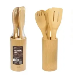 zestaw-przyborow-kuchennych-z-bambusa-na-stojaku