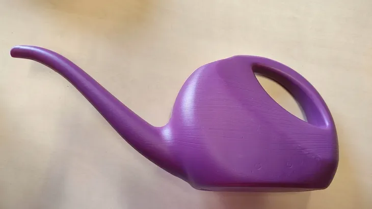 konewka-2l-mix-kolorow-pojemnosc-2-l