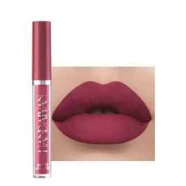 matowa-szminka-pomadka-do-ust-w-plynie-1