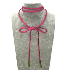 naszyjnik-choker-wrap-rozowy-dlugi-150-cm-rzemyk-zamsz-wiazany-retro-n32-c