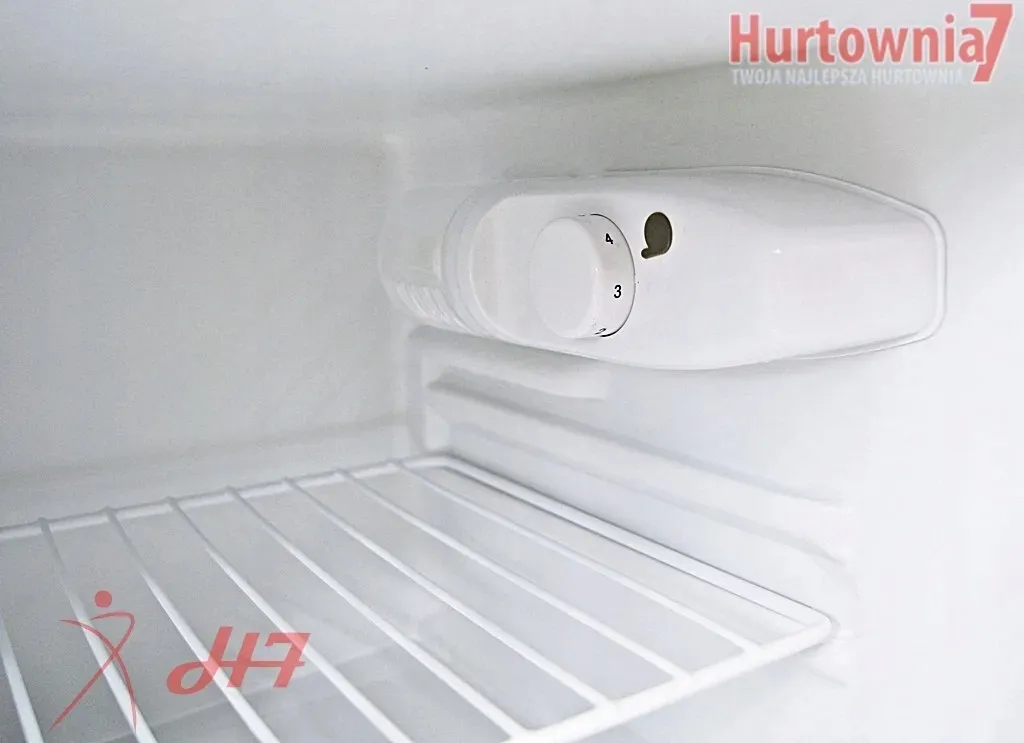 mala-lodowka-z-zamrazarka-sigma-89-litrow-85cm-stan-nowy