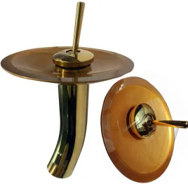 bateria-umywalkowa-szklana-wodospad-zlota-szklo-zloty-korpus-moena