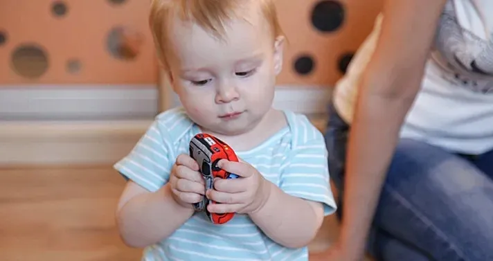 mata-z-samochodzikami-miasto-bohater-inny