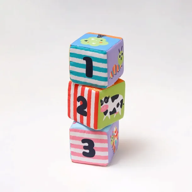 miekkie-klocki-edukacyjne-14-elementow-wiek-dziecka-12-m